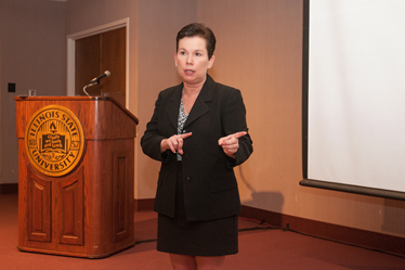 Cheri Simonds giving a presentation at the 2014 SoTL Award reception